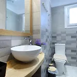 아파트 Mesogea Luxury 니키아나