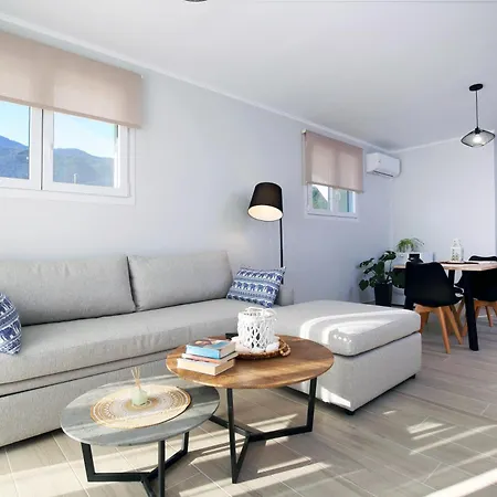 Apartament Mesogea Luxury *