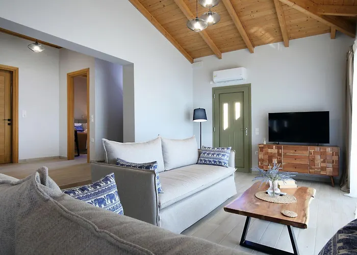 Mesogea Luxury Lägenhet *